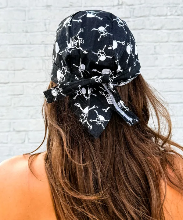 Black bandana skull cap with white skull-and-crossbones print – view 3